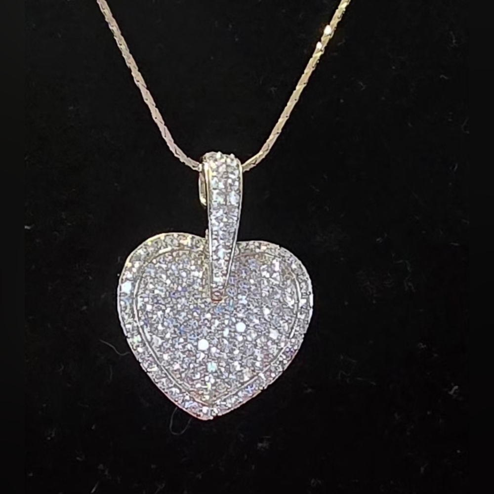 New Unusual Sterling Silver Diamond Pave Heart Pendant Necklace
